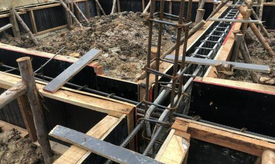 Jak grunt i pogoda w Wielkopolsce wpływają na projekt stalowej hali produkcyjnej