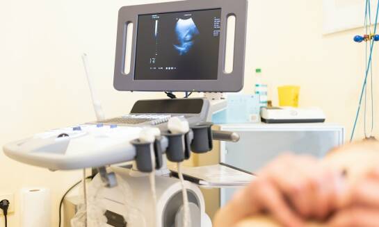 Co pokazuje badanie ultrasonograficzne narządów rodnych i kiedy pomaga wyjaśnić objawy