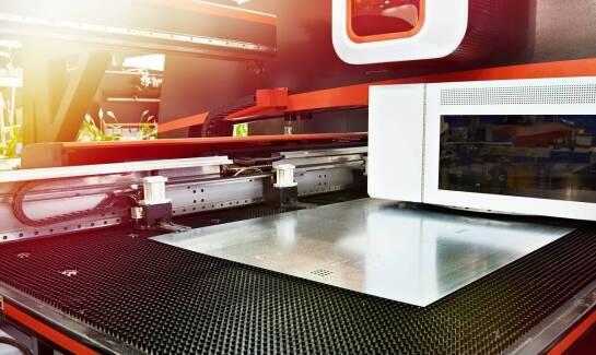 Naziemne skanowanie 3D w zakładach przemysłowych — kiedy dane wspierają modernizację i BIM