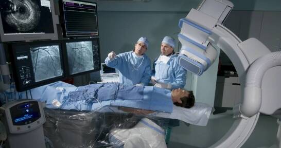 Od rozpoznania do stabilizacji — jak zmienia się terapia chorób serca w czasie