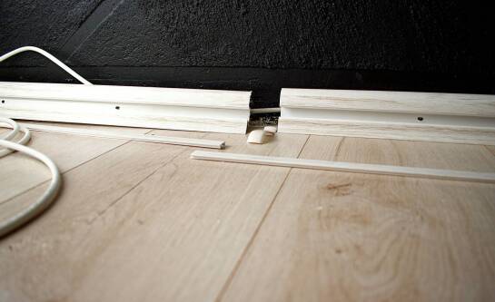 Listwy przypodłogowe i sufitowe: małe elementy, wielki efekt