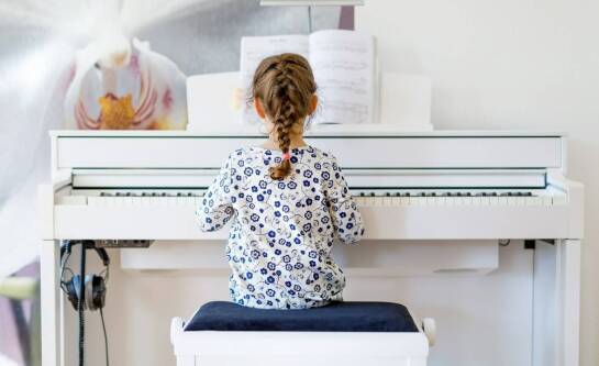 Jak muzyka wpływa na rozwój dziecka i jego emocjonalny świat?