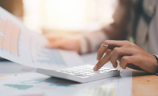 Jak otworzyć własną działalność i ubiegać się o dotacje?