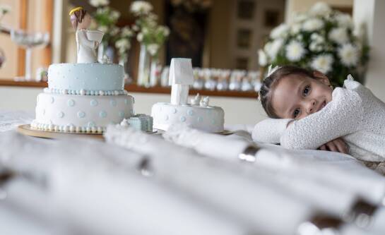 Ile trwają chrzciny i komunia w restauracji? Sprawdź, jak zaplanować przyjęcie