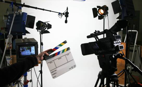 Co powinien zawierać scenariusz filmowy, aby przyciągnąć uwagę widza?