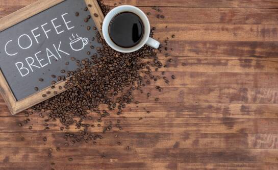 Co pić rano zamiast kawy, by dodać sobie energii na cały dzień?