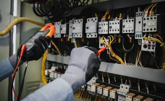 Czym są instalacje niskoprądowe?