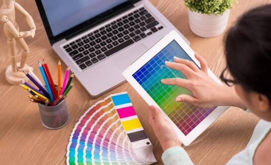 Jak tworzenie logo wpływa na strategię identyfikacji wizualnej marki?