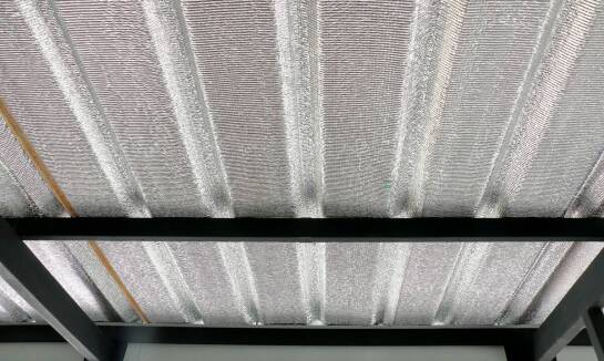 Odporność krat pomostowych na korozję i promieniowanie UV