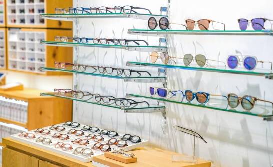 Funkcjonalność i estetyka – idealne meble sklepowe na wymiar dla Twojego biznesu