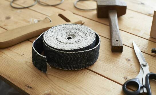 Jakie akcesoria dodatkowe oferuje producent krosien malarskich stolar?