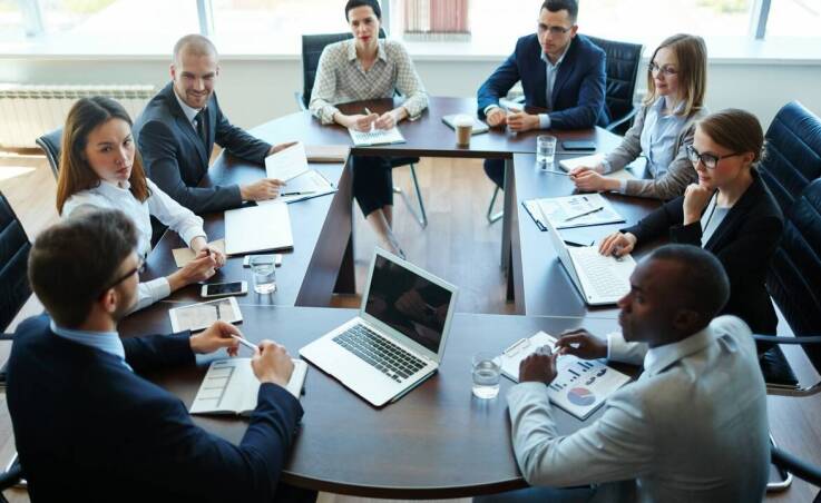 Jakie są kluczowe wyzwania prawne dla przedsiębiorców prowadzących międzynarodową działalność?