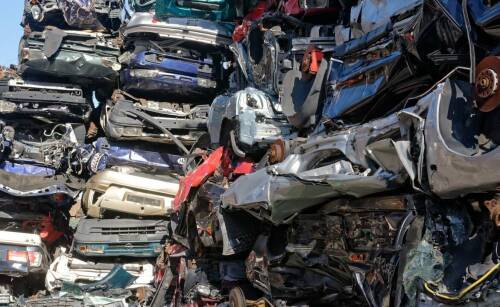 Jakie są najlepsze praktyki w branży złomowania samochodów?