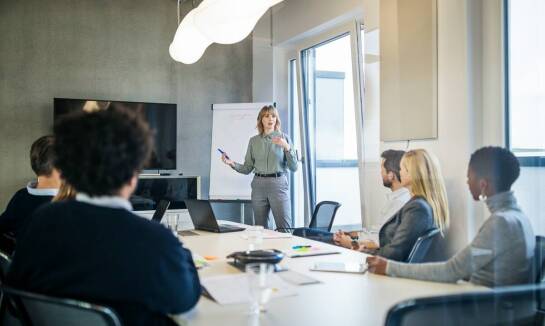 Jakie korzyści przynoszą szkolenia z wykorzystaniem technologii nowoczesnych?
