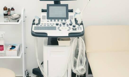 Jakie są wskazania do wykonania badania RTG u koni młodych?