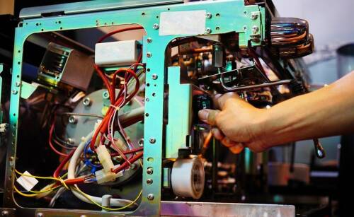 Wpływ jakości komponentów na funkcjonowanie maszyny Kickboxer