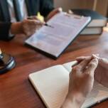 Ustalanie kontaktów z dziećmi po rozwodzie – znaczenie prawnego wsparcia