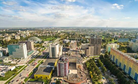 Jak dofinansowanie do fotowoltaiki wpływa na rozwój odnawialnej energetyki w Katowicach?