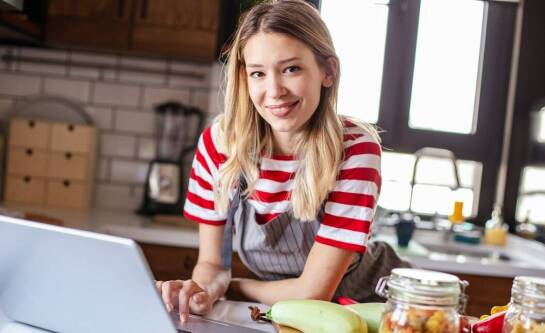 Korzyści zdrowotne wynikające z regularnego spożywania probiotyków naturalnych