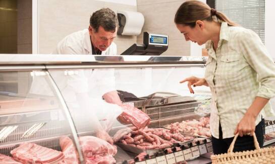 Jak mięsne sklepy wpływają na zdrowe odżywianie klientów?