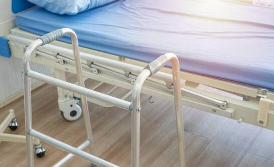 Jak skutecznie rehabilitować pacjentów po udarze mózgu?