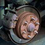 Jak odnowić zaciski hamulcowe?