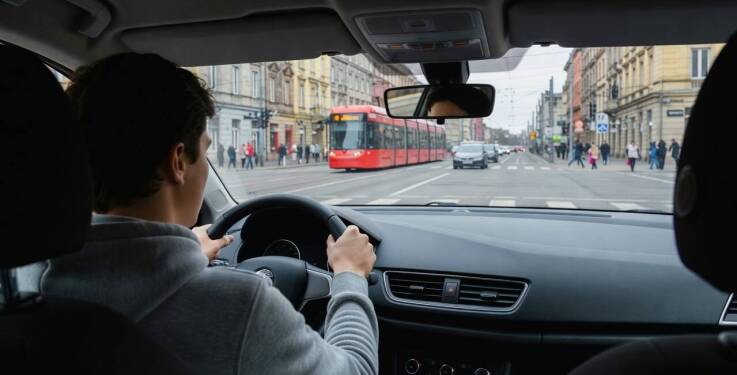 Praktyczny egzamin kat. B — błędy, które ujawniają się dopiero po wyjeździe z placu