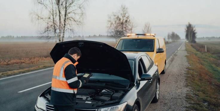 Zanim auto trafi na lawetę — jak w praktyce wygląda weryfikacja usterki na miejscu awarii