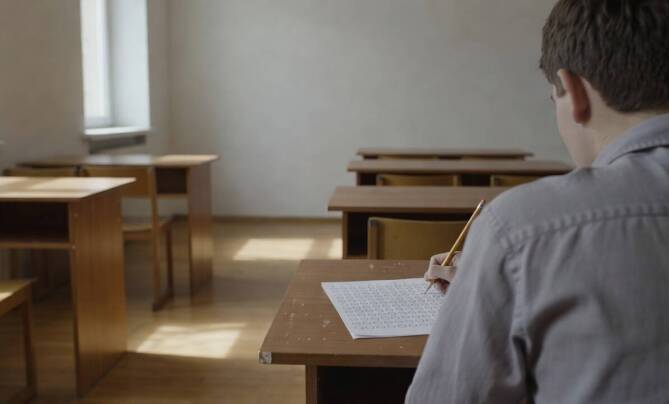 Co dzieje się między zapisem a certyfikatem podczas sesji Cambridge w Ostrołęce