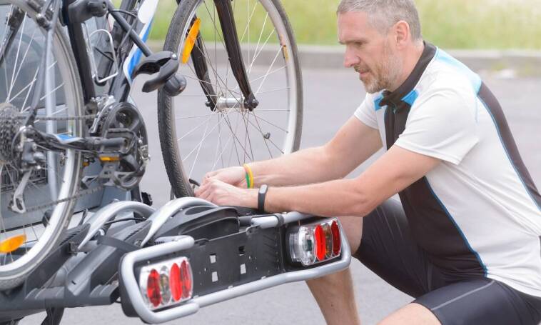 Co warto wiedzieć przed zakupem platformy rowerowej na hak?