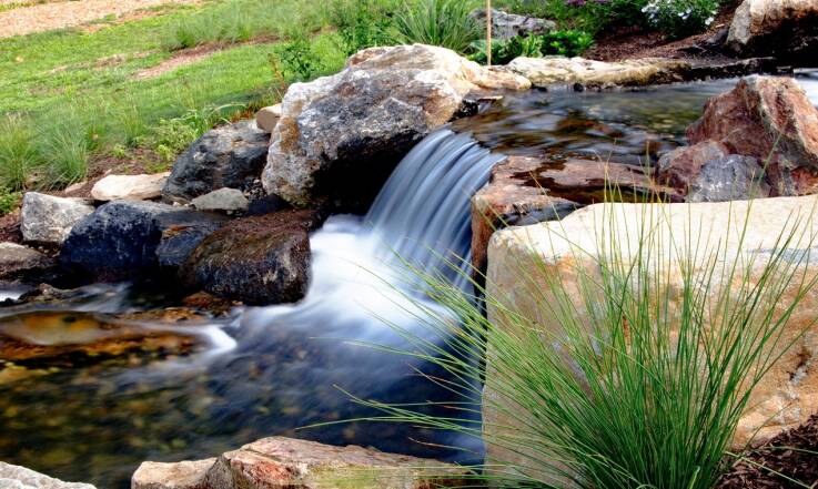 Jak zrobić kaskadę w ogrodzie?