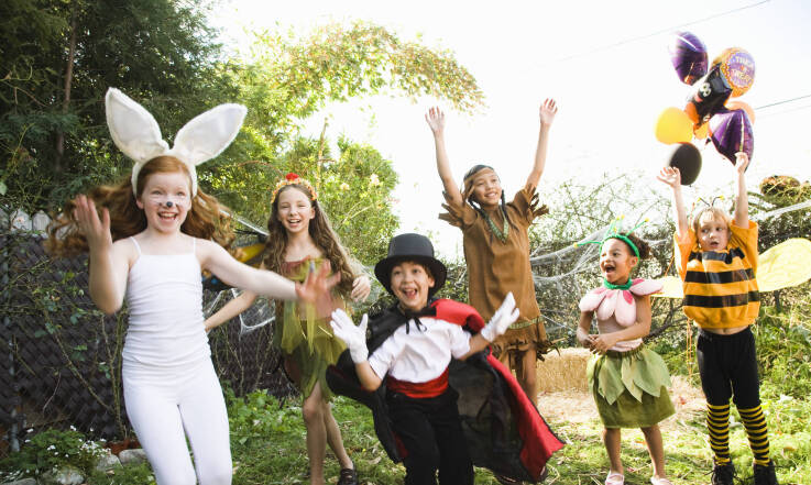 Jak działa wypożyczalnia strojów? 