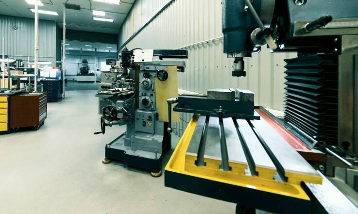 Proces EDM i WEDM, czyli obróbka elektroerozyjna 