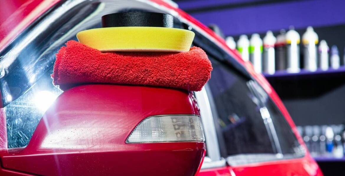 Jakie kosmetyki samochodowe wybrać? Rodzaje i zastosowanie