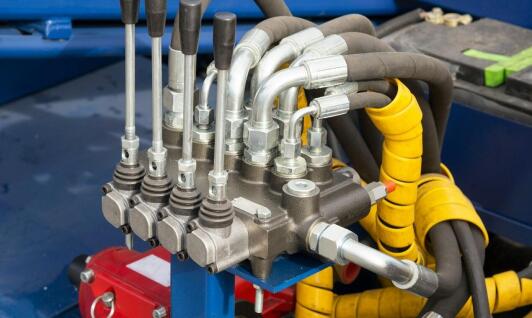 Do czego służą rozdzielacze pneumatyczne?