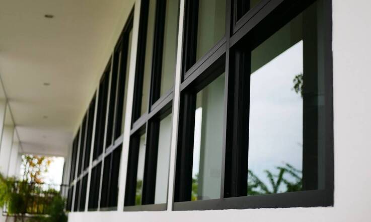 Wady i zalety okien aluminiowych