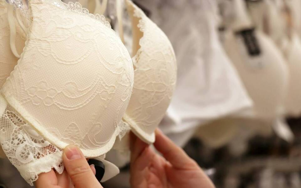 Gdzie kupić idealny rozmiar biustonosza z dobrych materiałów?