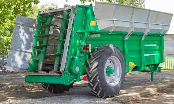 Jak dbać o rozrzutnik do obornika?