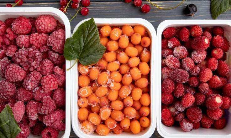 Czy papierowe pojemniki pomagają w sprzedaży malin czy grzybów?