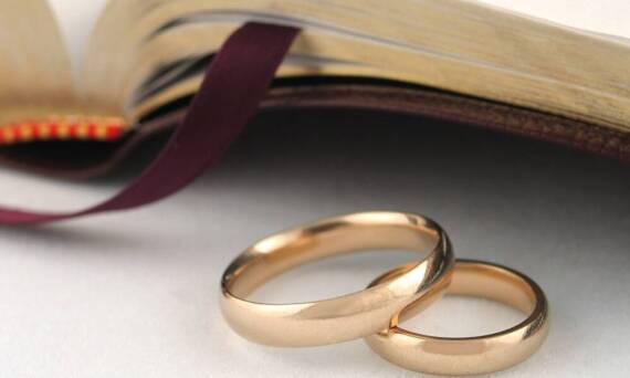 Jak uzyskać orzeczenie nieważności małżeństwa?