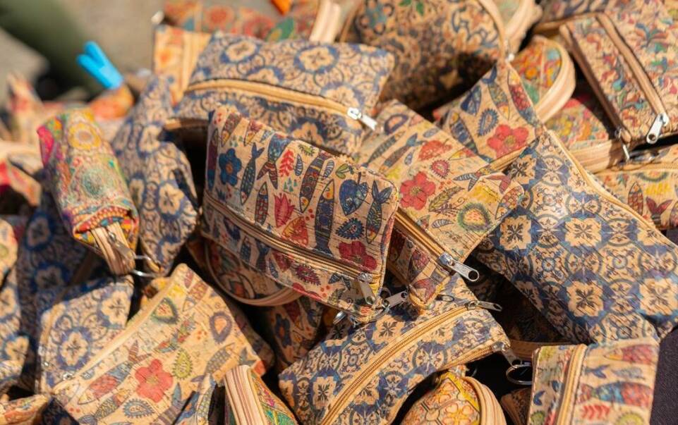 Portfel z korka i jego zalety