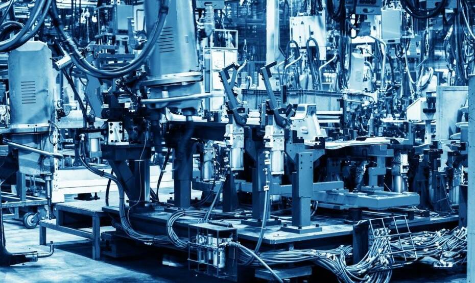 Jakie funkcje spełniają sterowniki do automatyki przemysłowej?