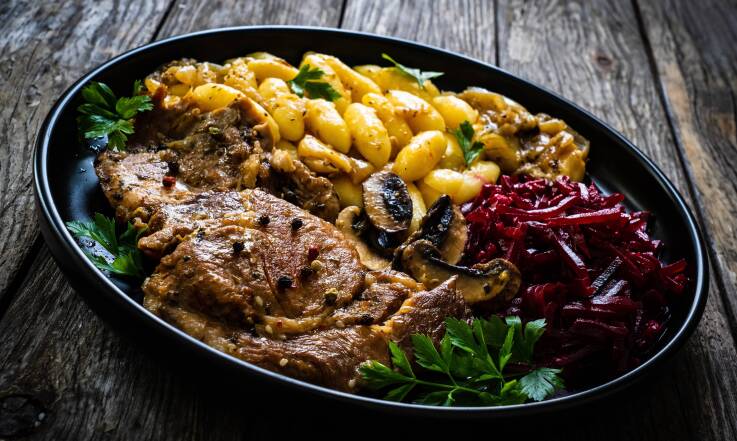 Jak wybrać dobrą restaurację na warszawskiej Woli?