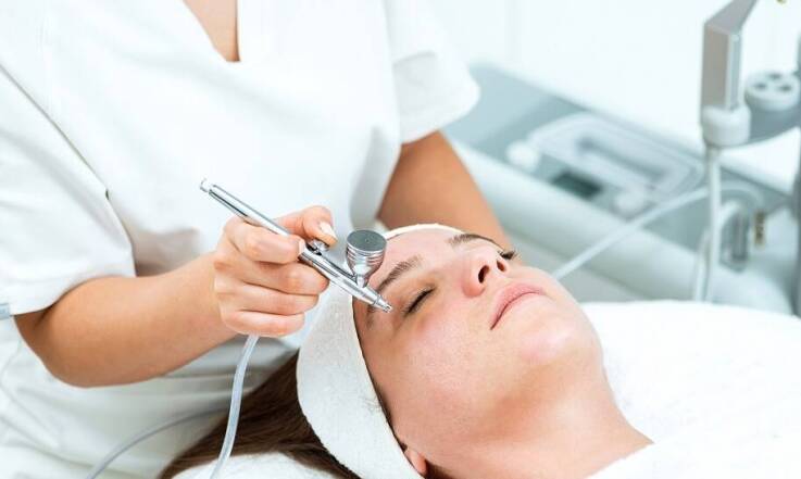 Jak błyskawicznie wygładzić zmarszczki?