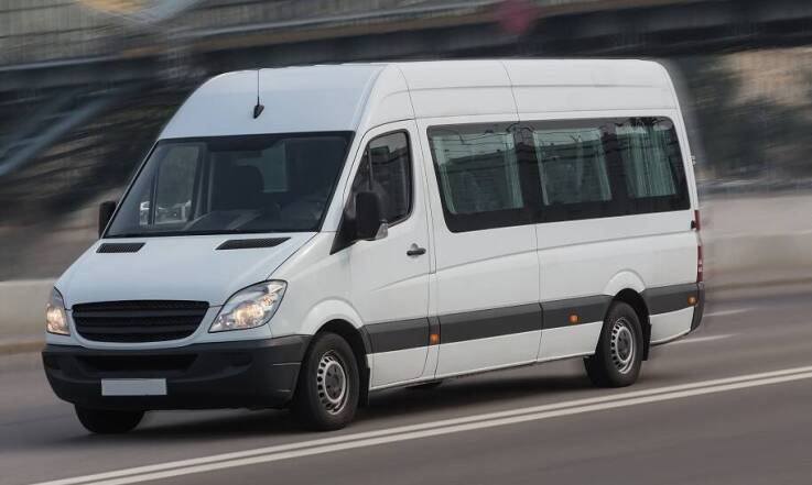 Wynajem busa jako świetne rozwiązanie na wycieczkę grupową