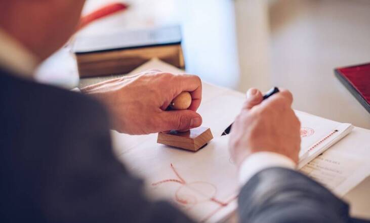 Jak przebiega otwarcie spadku u notariusza?