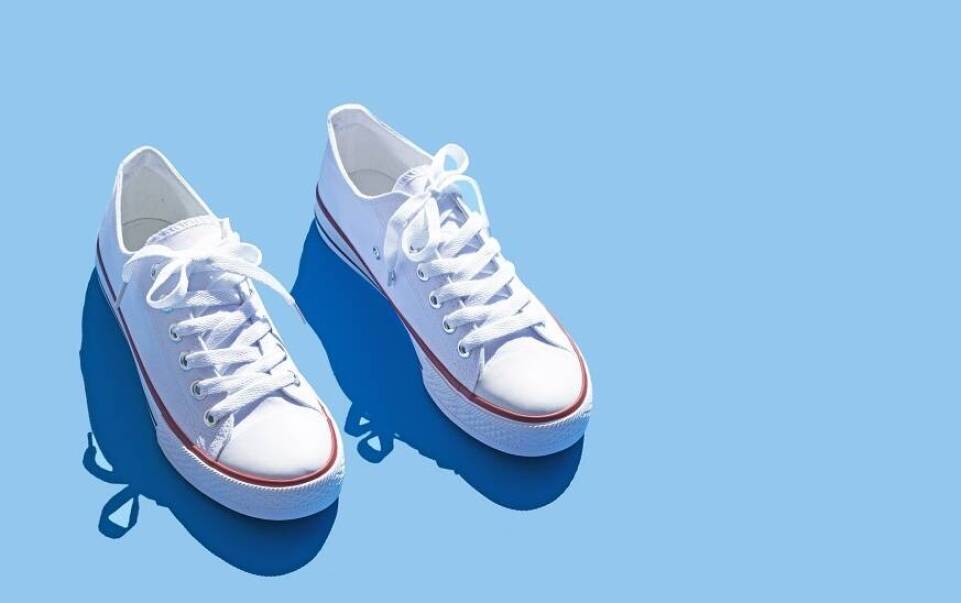 Z czego wynika ponadczasowość trampków?