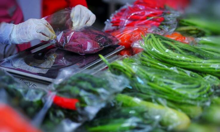 Pak-Wit: Woreczki, torebki, worki - zalety stosowania opakowań foliowych w różnych branżach