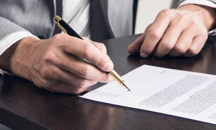 Zawieranie i rozwiązywanie umów o pracę przez kierowców. Podstawowe informacje