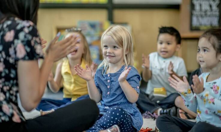 Dlaczego warto zainwestować w edukację muzyczną dzieci już od najmłodszych lat w prywatnym żłobku?